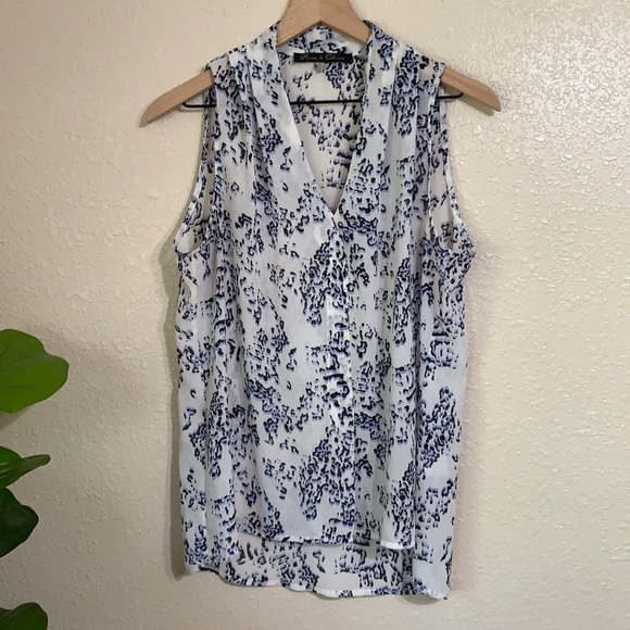 Rose & Olive | animal print sleeveless top - Picture 1 of 10